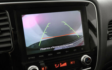 Mitsubishi Outlander III рестайлинг 3, 2022 год, 2 699 000 рублей, 11 фотография