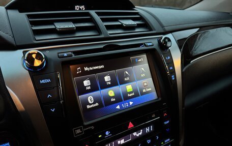 Toyota Camry, 2017 год, 2 350 000 рублей, 12 фотография