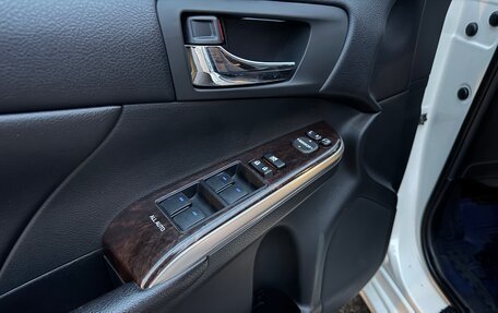 Toyota Camry, 2017 год, 2 350 000 рублей, 19 фотография