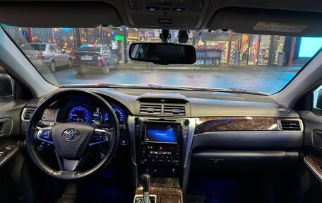 Toyota Camry, 2017 год, 2 350 000 рублей, 25 фотография