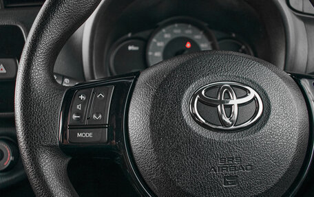 Toyota Vitz, 2019 год, 1 215 000 рублей, 15 фотография