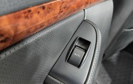 Toyota Avensis III рестайлинг, 2006 год, 750 000 рублей, 21 фотография