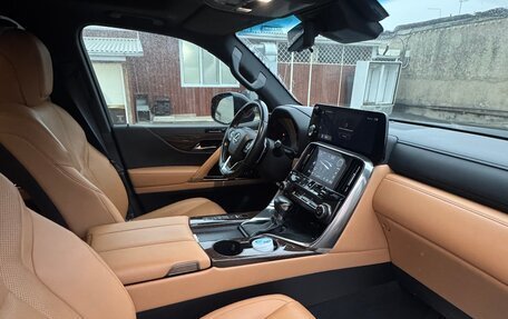 Lexus LX, 2022 год, 18 000 000 рублей, 12 фотография