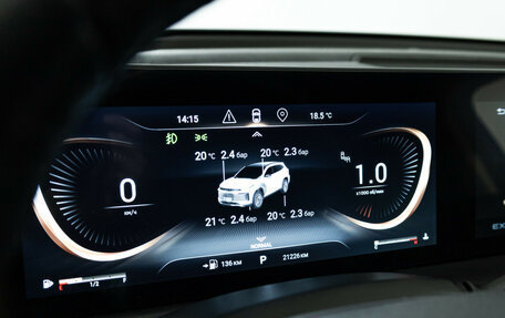 CheryExeed TXL, 2021 год, 2 199 700 рублей, 12 фотография