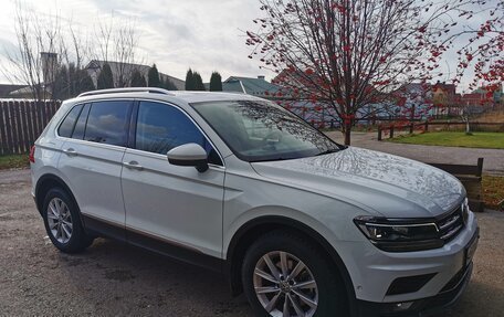 Volkswagen Tiguan II, 2020 год, 3 550 000 рублей, 24 фотография