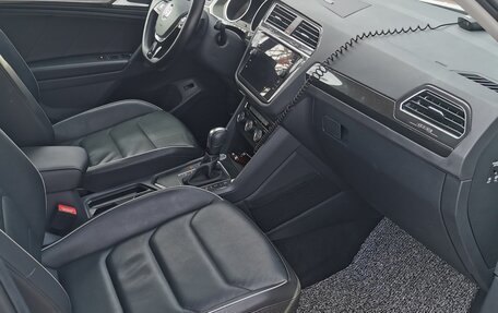 Volkswagen Tiguan II, 2020 год, 3 550 000 рублей, 23 фотография