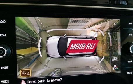 Volkswagen Tiguan II, 2020 год, 3 550 000 рублей, 16 фотография