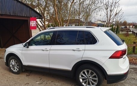 Volkswagen Tiguan II, 2020 год, 3 550 000 рублей, 25 фотография