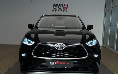 Toyota Highlander, 2025 год, 5 990 000 рублей, 2 фотография