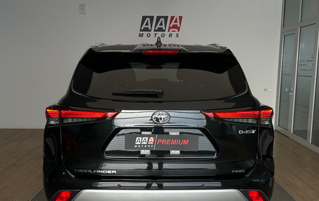 Toyota Highlander, 2025 год, 5 990 000 рублей, 6 фотография