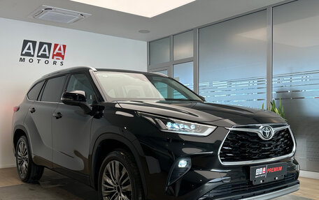 Toyota Highlander, 2025 год, 5 990 000 рублей, 3 фотография