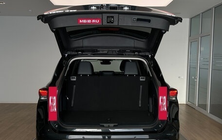 Toyota Highlander, 2025 год, 5 990 000 рублей, 8 фотография