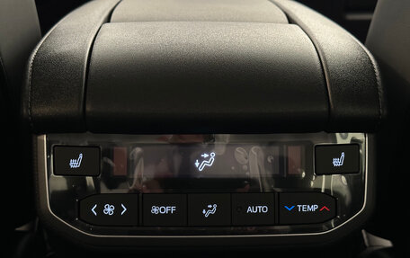 Toyota Highlander, 2025 год, 5 990 000 рублей, 12 фотография