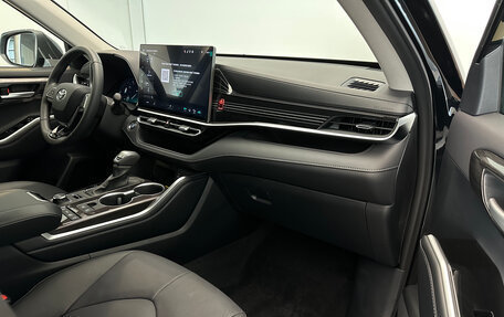 Toyota Highlander, 2025 год, 5 990 000 рублей, 17 фотография