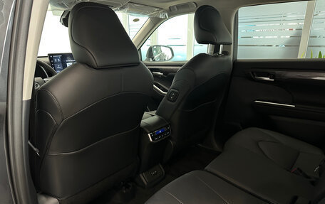 Toyota Highlander, 2025 год, 5 990 000 рублей, 11 фотография