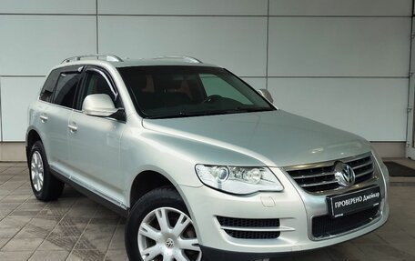 Volkswagen Touareg III, 2010 год, 1 049 000 рублей, 3 фотография