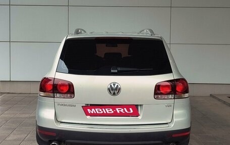 Volkswagen Touareg III, 2010 год, 1 049 000 рублей, 5 фотография