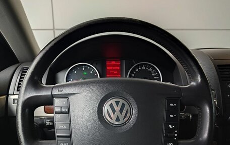 Volkswagen Touareg III, 2010 год, 1 049 000 рублей, 14 фотография