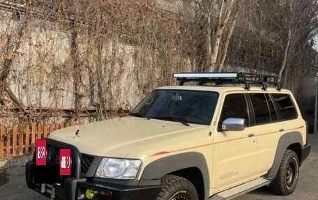 Nissan Patrol, 2014 год, 6 000 000 рублей, 4 фотография