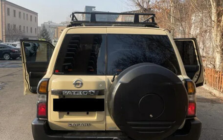 Nissan Patrol, 2014 год, 6 000 000 рублей, 5 фотография