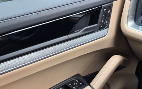 Porsche Cayenne III, 2025 год, 18 290 000 рублей, 19 фотография