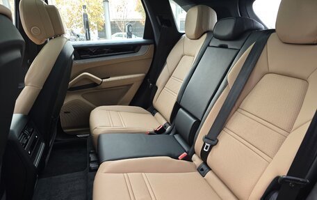 Porsche Cayenne III, 2025 год, 18 290 000 рублей, 21 фотография