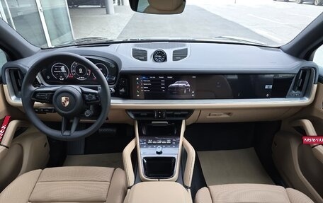 Porsche Cayenne III, 2025 год, 18 290 000 рублей, 16 фотография