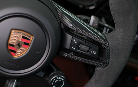 Porsche Cayenne III, 2025 год, 25 652 000 рублей, 20 фотография