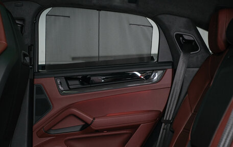 Porsche Cayenne III, 2025 год, 25 652 000 рублей, 30 фотография