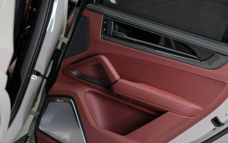 Porsche Cayenne III, 2025 год, 25 652 000 рублей, 34 фотография