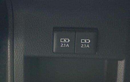 Toyota Esquire I, 2021 год, 2 219 000 рублей, 22 фотография