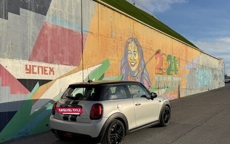 MINI Hatch, 2018 год, 2 100 000 рублей, 5 фотография