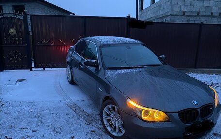 BMW 5 серия, 2003 год, 980 000 рублей, 2 фотография