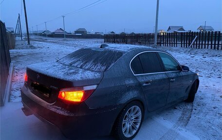 BMW 5 серия, 2003 год, 980 000 рублей, 3 фотография