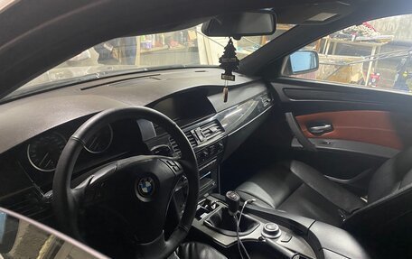 BMW 5 серия, 2003 год, 980 000 рублей, 17 фотография