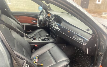 BMW 5 серия, 2003 год, 980 000 рублей, 10 фотография