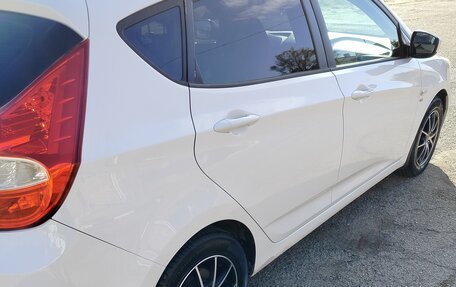 Hyundai Solaris II рестайлинг, 2014 год, 900 000 рублей, 4 фотография