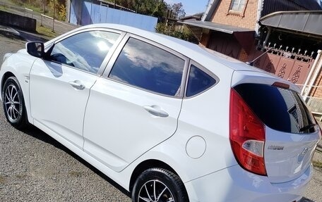 Hyundai Solaris II рестайлинг, 2014 год, 900 000 рублей, 6 фотография