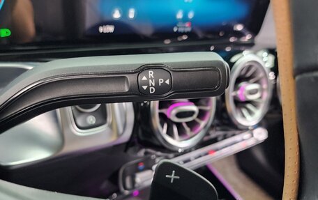 Mercedes-Benz GLB, 2022 год, 2 730 000 рублей, 13 фотография