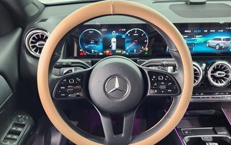 Mercedes-Benz GLB, 2022 год, 2 730 000 рублей, 11 фотография