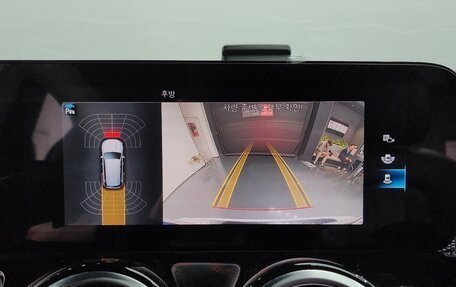 Mercedes-Benz GLB, 2022 год, 2 730 000 рублей, 17 фотография