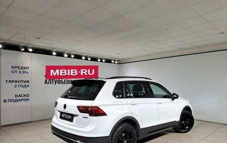 Volkswagen Tiguan II, 2021 год, 3 699 000 рублей, 5 фотография