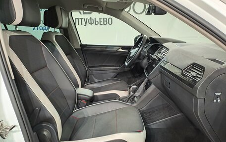 Volkswagen Tiguan II, 2021 год, 3 699 000 рублей, 15 фотография
