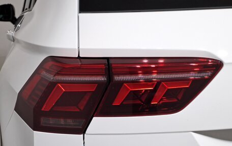 Volkswagen Tiguan II, 2021 год, 3 699 000 рублей, 21 фотография