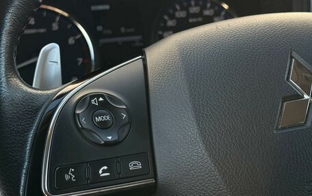 Mitsubishi Outlander III рестайлинг 3, 2017 год, 2 420 000 рублей, 7 фотография