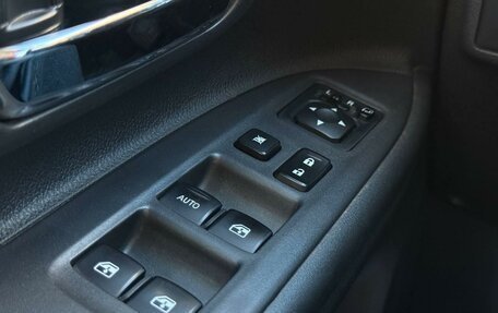 Mitsubishi Outlander III рестайлинг 3, 2017 год, 2 420 000 рублей, 20 фотография