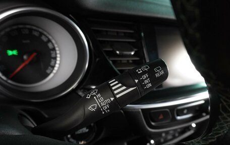 Opel Insignia II рестайлинг, 2017 год, 1 434 000 рублей, 15 фотография