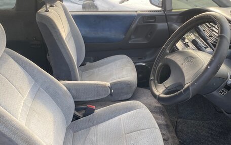 Toyota Estima III рестайлинг -2, 1992 год, 300 000 рублей, 10 фотография