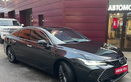 Toyota Avalon, 2023 год, 4 970 000 рублей, 2 фотография