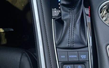 Toyota Avalon, 2023 год, 4 970 000 рублей, 9 фотография